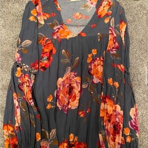 Oddy floral long sleeve size large